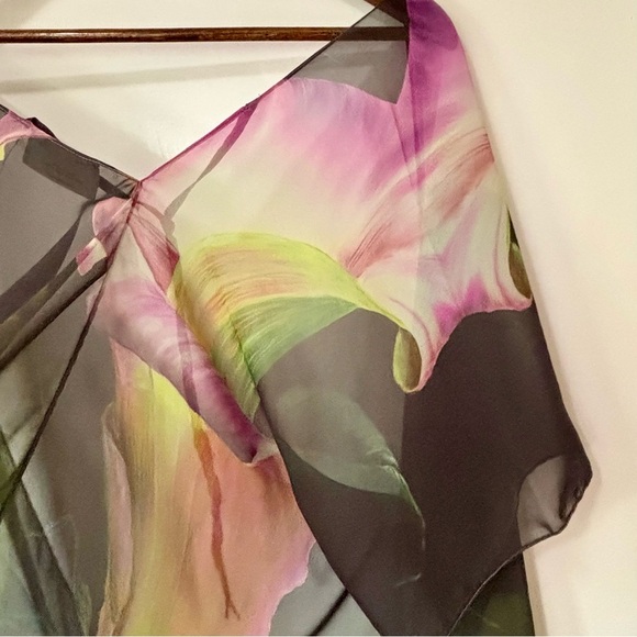 VIDA| Exquisite Sheer Wrap Shawl Open Cardigan w/Calla Lily Design on Black O/S - Picture 7 of 8